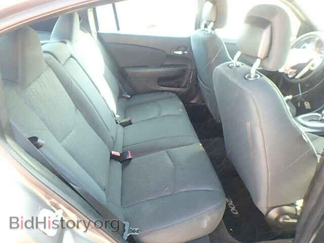 2011 CHRYSLER 200 - VIN: 1C3BC1FB6BN614933 - Фото 6