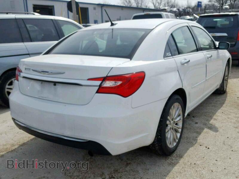 2012 Chrysler 200 (VIN 1C3CCBCB9CN207639) — photo 4 of 10