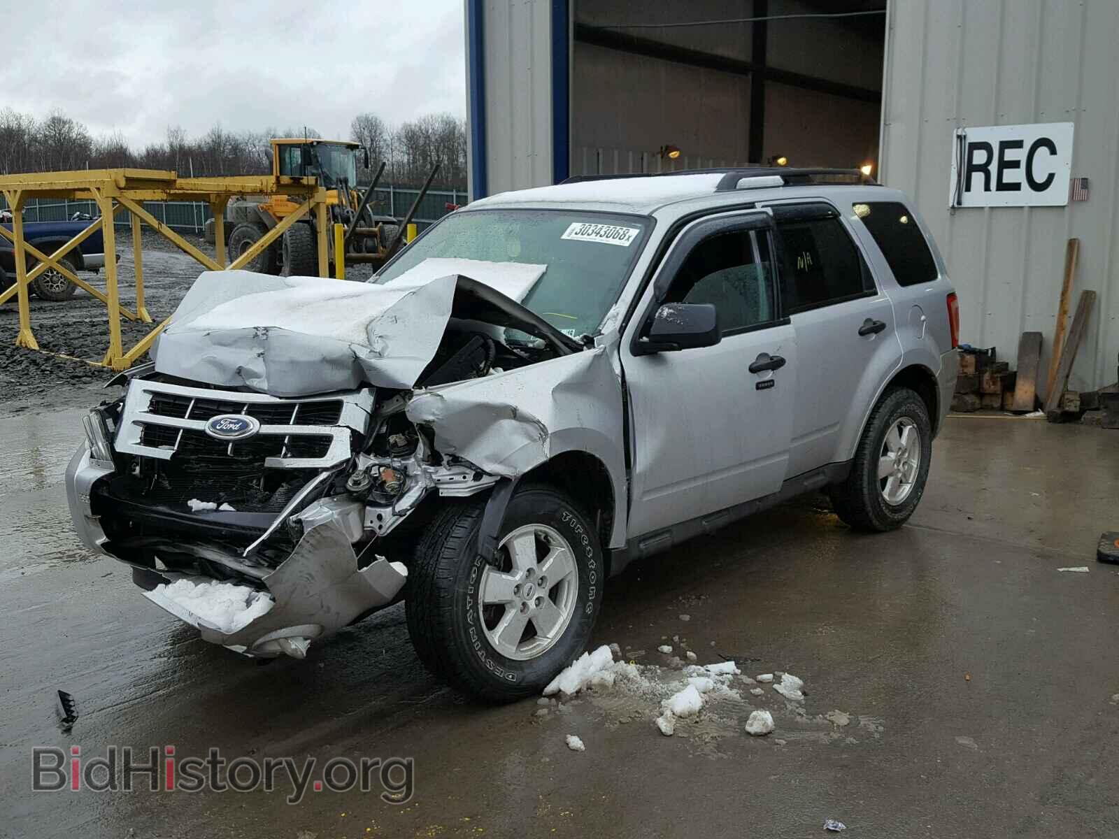 2011 FORD ESCAPE - VIN: 1FMCU0D79BKC25531 - Photo 2