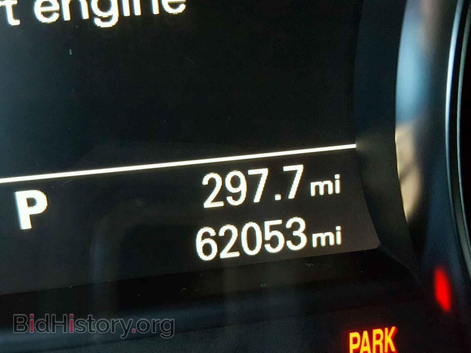 2013 AUDI A8 - VIN: WAURGAFD8DN005584 - Фото 8