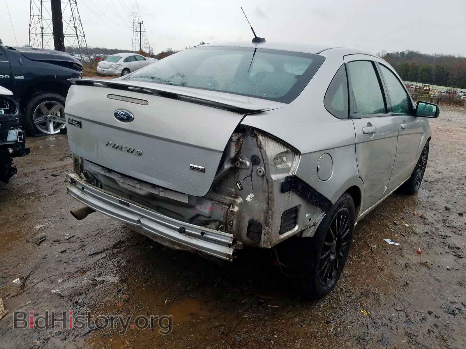 2011 FORD FOCUS - VIN: 1FAHP3GN4BW107592 - Фото 4