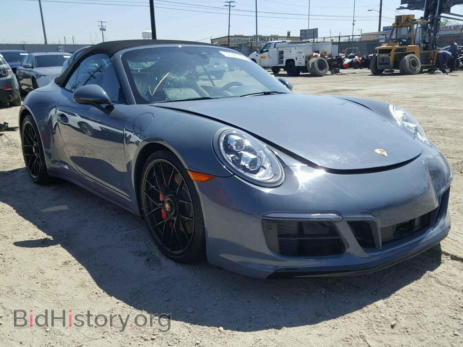 Фотография WP0CB2A93HS156193 - PORSCHE 911 2017