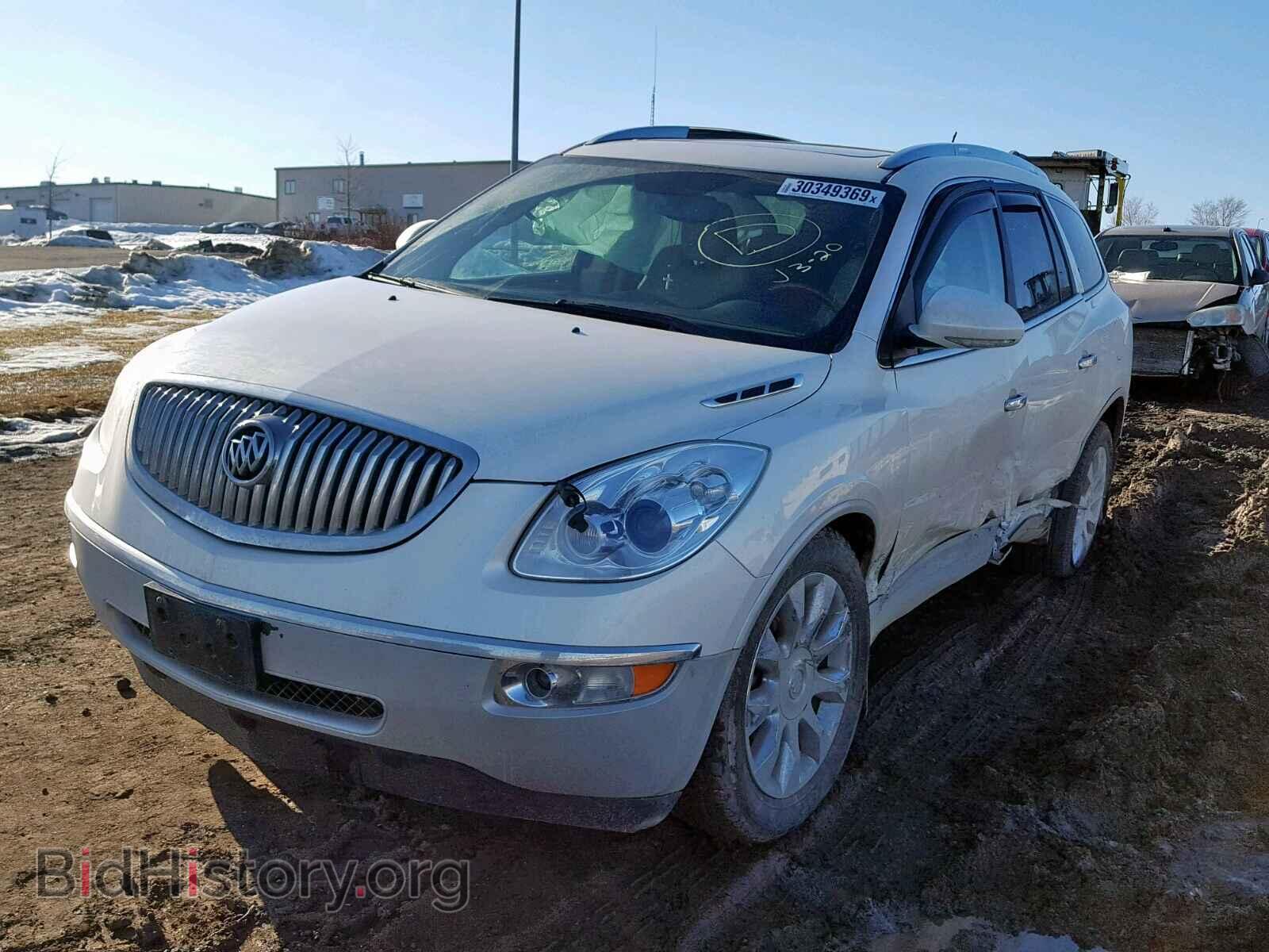 2011 BUICK ENCLAVE CX - VIN: 5GAKVCED0BJ272635 - Фото 2
