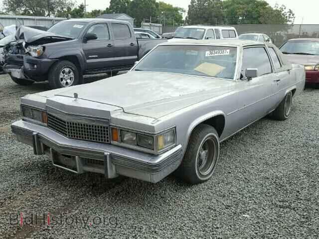 1979 CADILLAC DEVILLE - VIN: 6D47S9C395930 - Фото 2