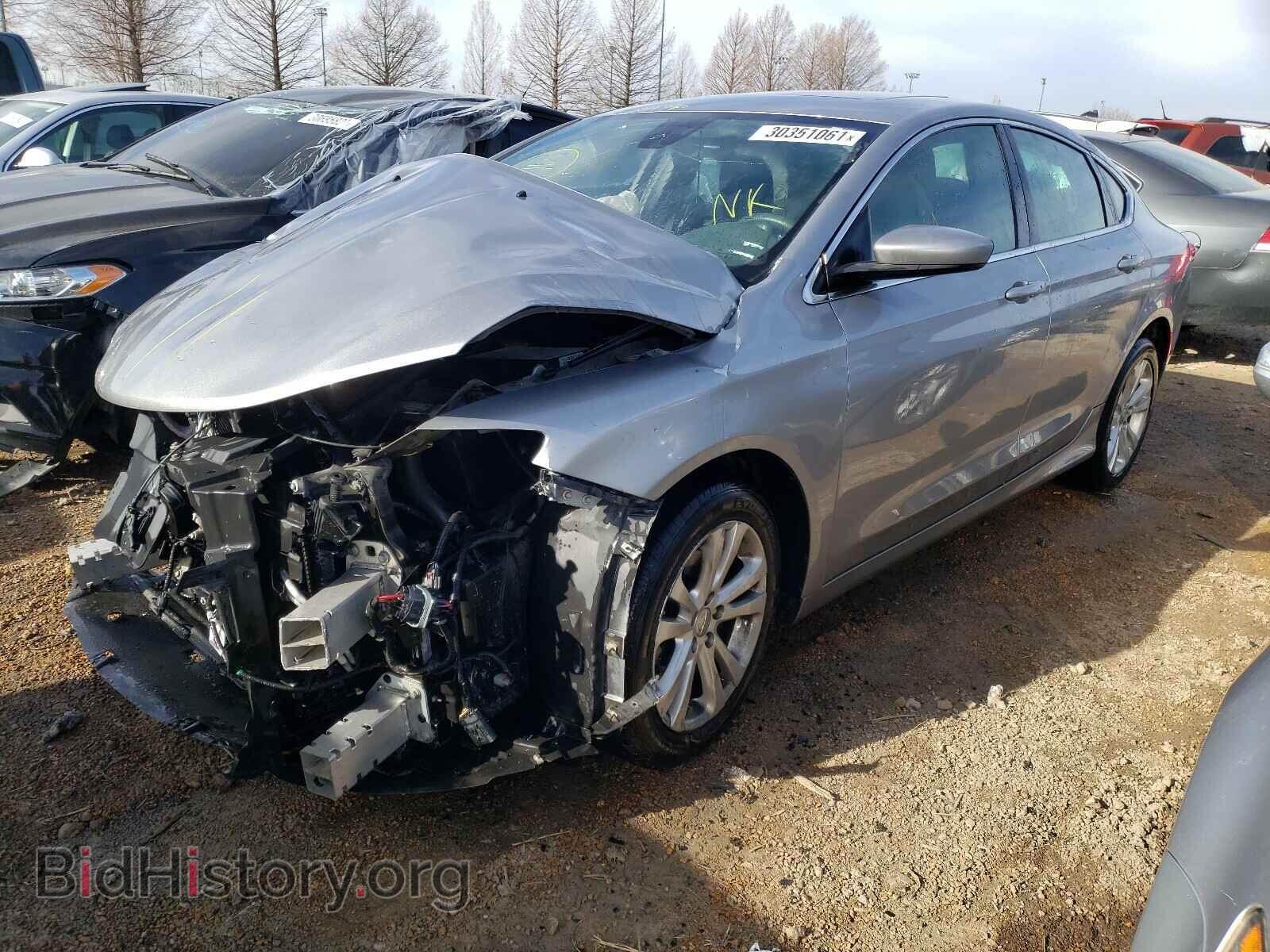2015 CHRYSLER 200 - VIN: 1C3CCCAB2FN669389 - Photo 2
