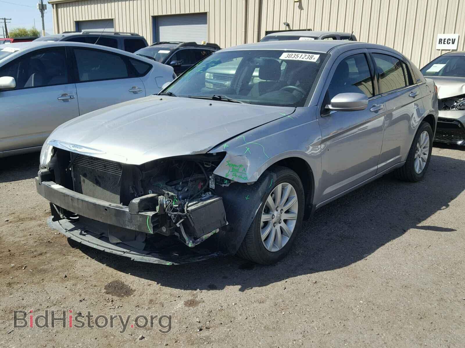 2013 CHRYSLER 200 - VIN: 1C3CCBBB2DN636494 - Photo 2