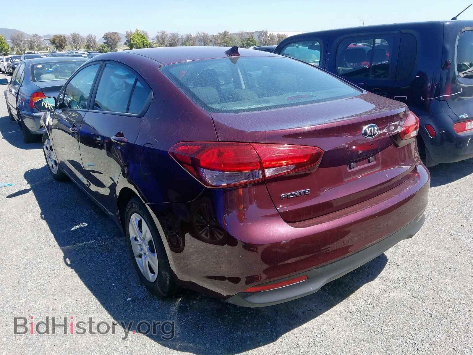 2017 KIA FORTE - VIN: 3KPFK4A75HE084424 - Фото 3