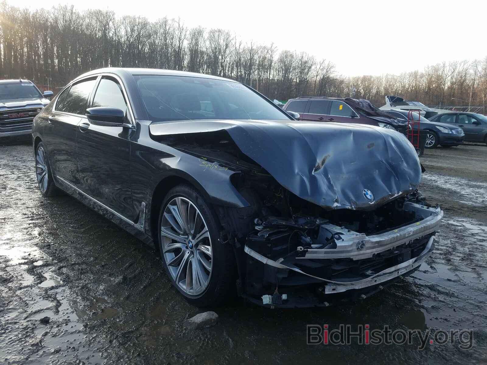 Фотография WBA7F2C53JB238279 - BMW 7 SERIES 2018