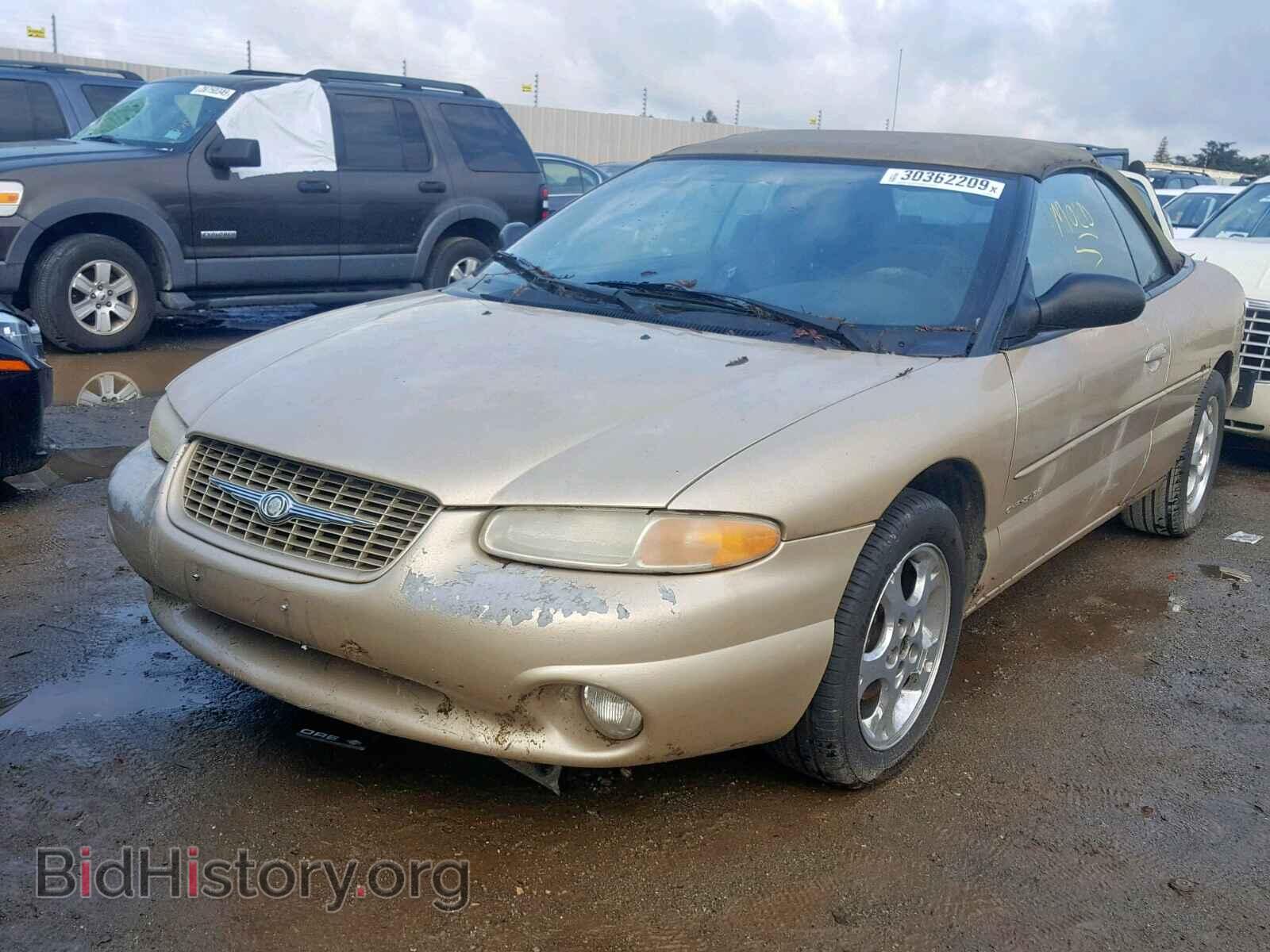 1998 CHRYSLER SEBRING - VIN: 3C3EL55H9WT296399 - Фото 2