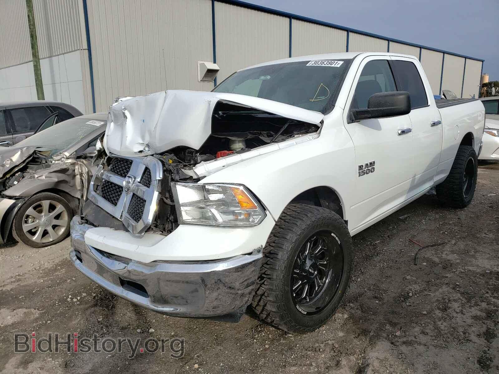 2017 RAM 1500 - VIN: 1C6RR7GG3HS578299 - Фото 2