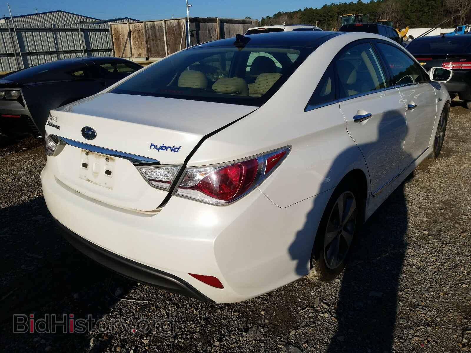 2012 HYUNDAI SONATA - VIN: KMHEC4A42CA040631 - Фото 4