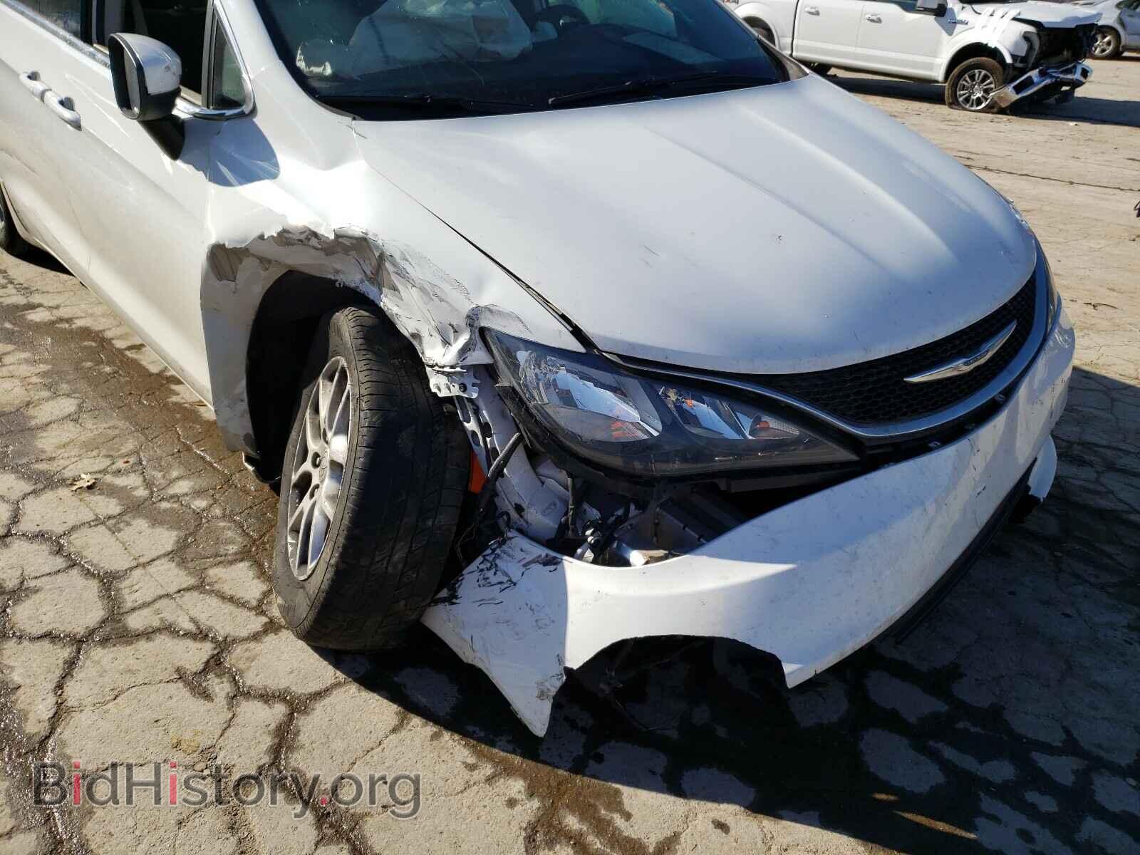 2017 CHRYSLER PACIFICA - VIN: 2C4RC1CG4HR565849 - Фото 9