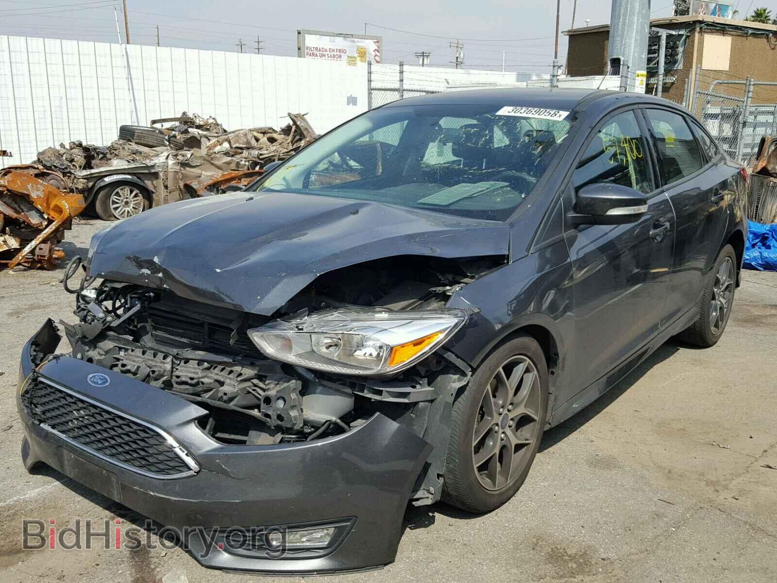 2016 FORD FOCUS - VIN: 1FADP3F2XGL379949 - Photo 2