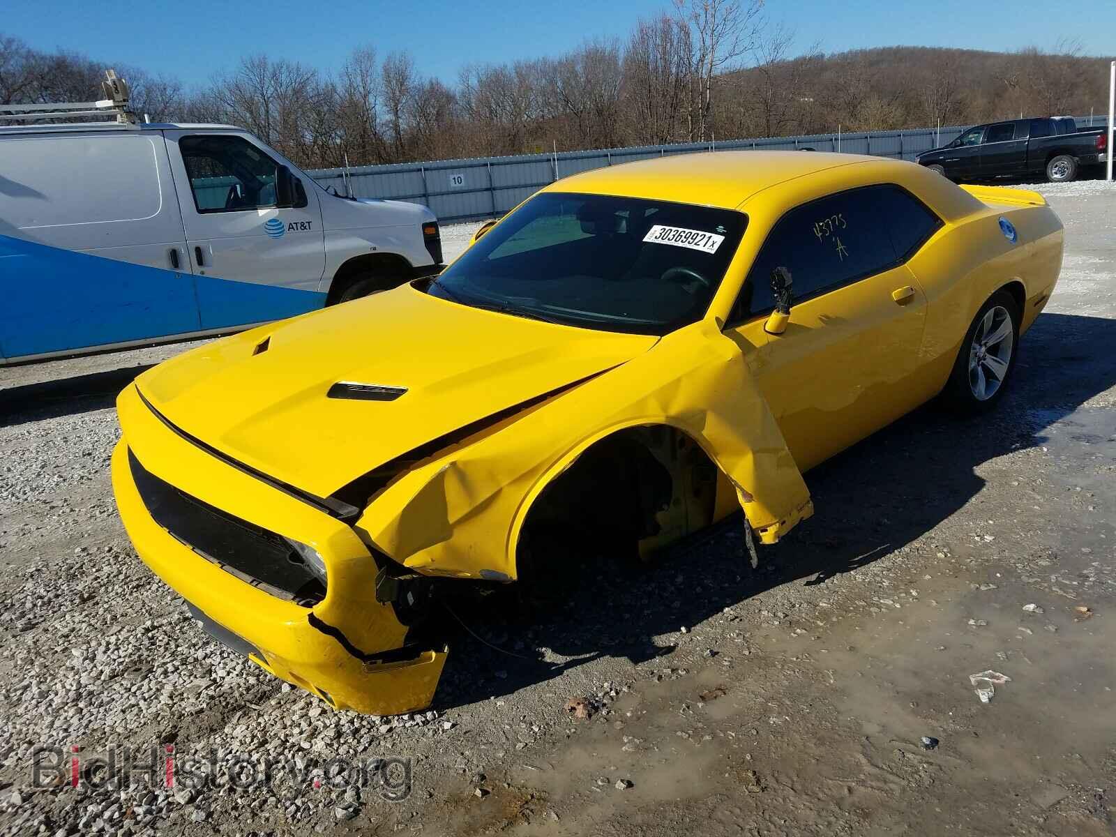 2019 DODGE CHALLENGER - VIN: 2C3CDZAG3KH529043 - Photo 2