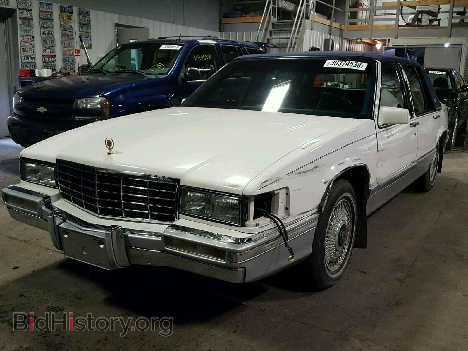 1993 CADILLAC DEVILLE - VIN: 1G6CD53B3P4242315 - Photo 2