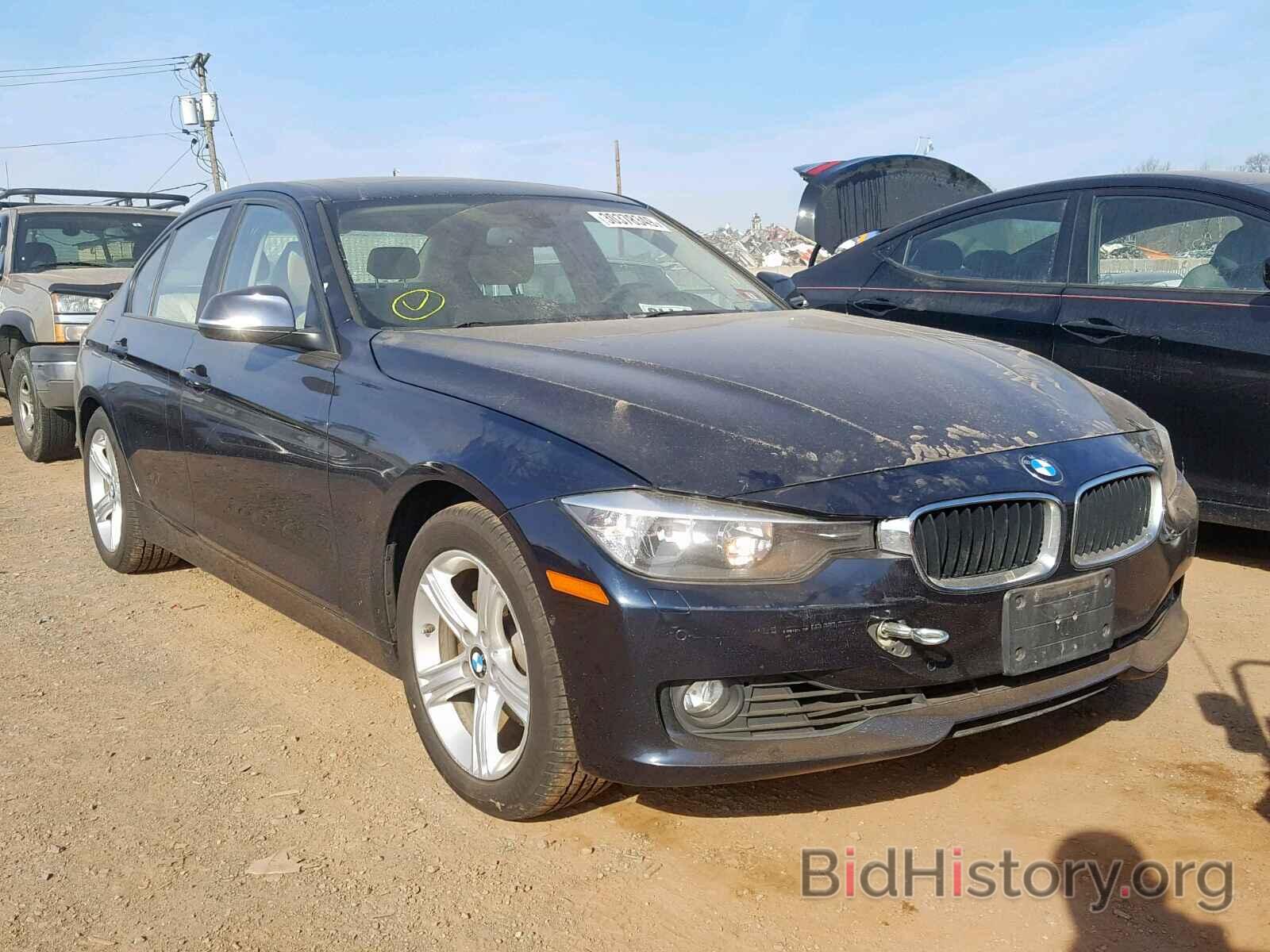 Photo WBA3B5C52DF595428 - BMW 3 SERIES 2013