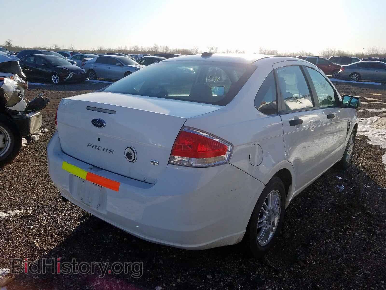 2008 FORD FOCUS - VIN: 1FAHP35NX8W148076 - Фото 4