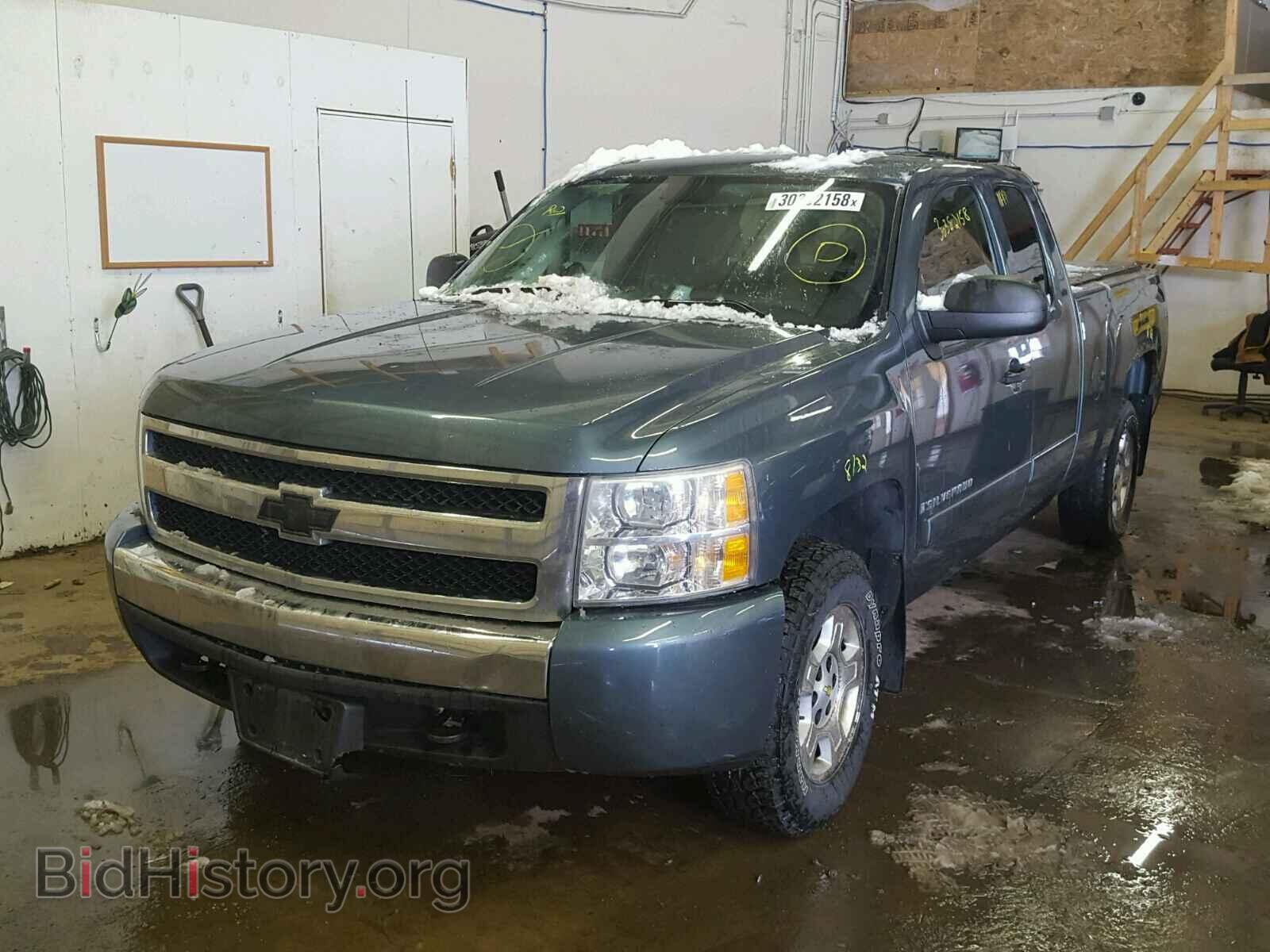 2008 CHEVROLET SILVERADO - VIN: 1GCEC19J98Z135886 - Фото 2