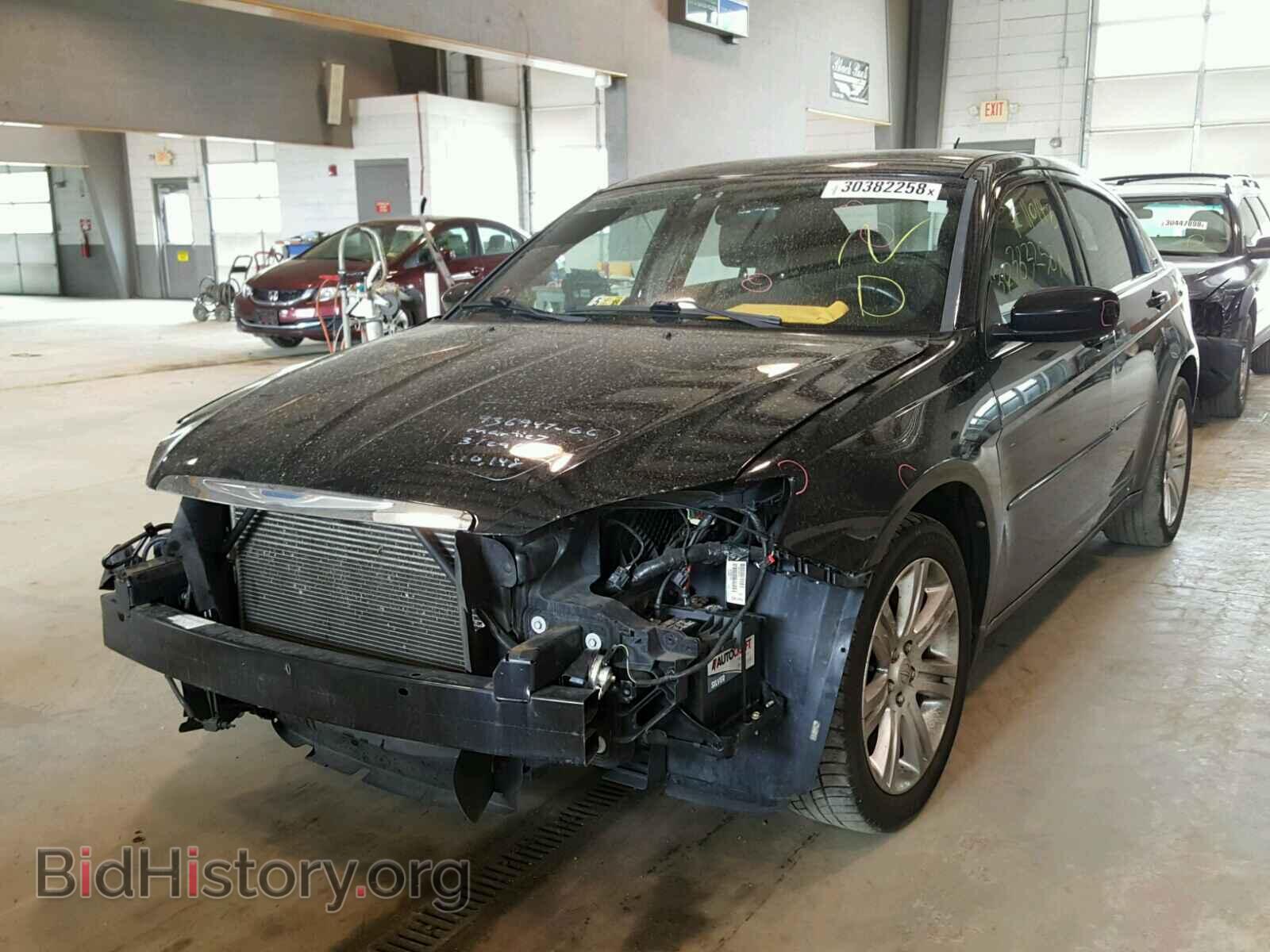 2013 CHRYSLER 200 - VIN: 1C3CCBBB4DN714306 - Фото 2