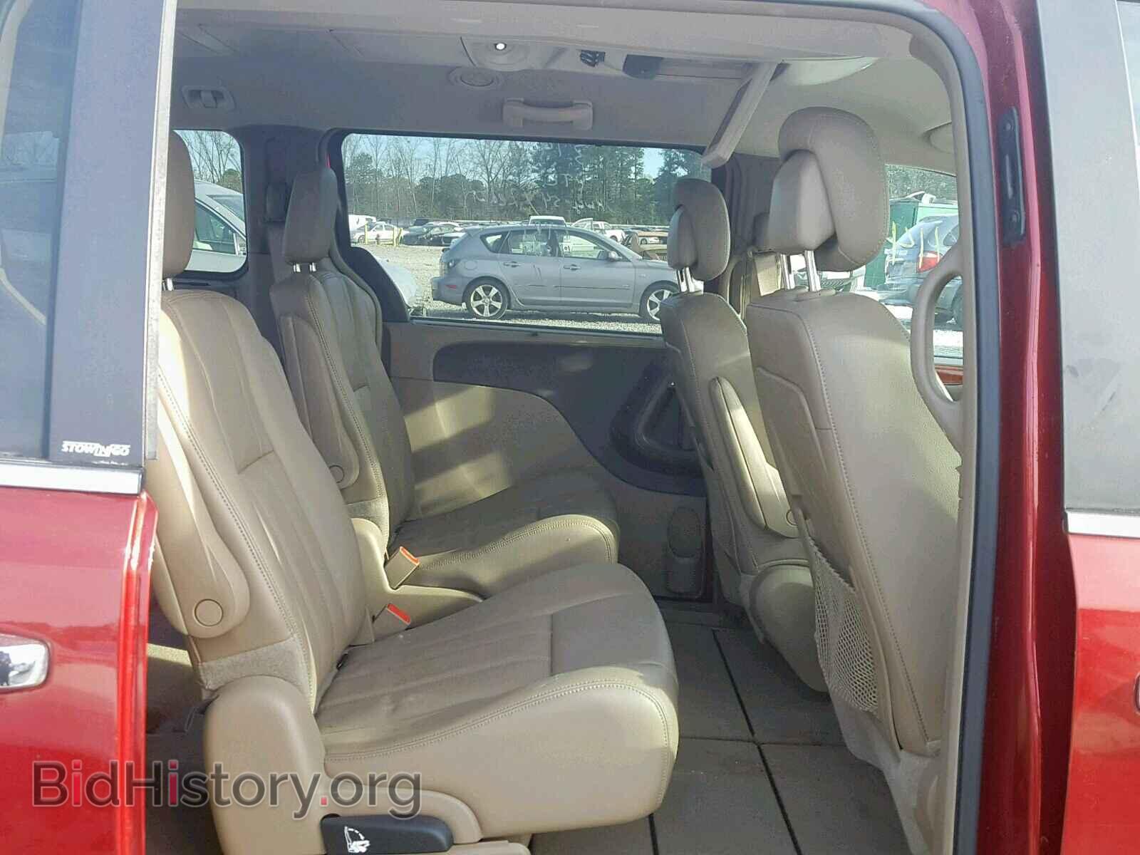 2013 CHRYSLER TOWN & COU - VIN: 2C4RC1CG1DR537646 - Фото 6
