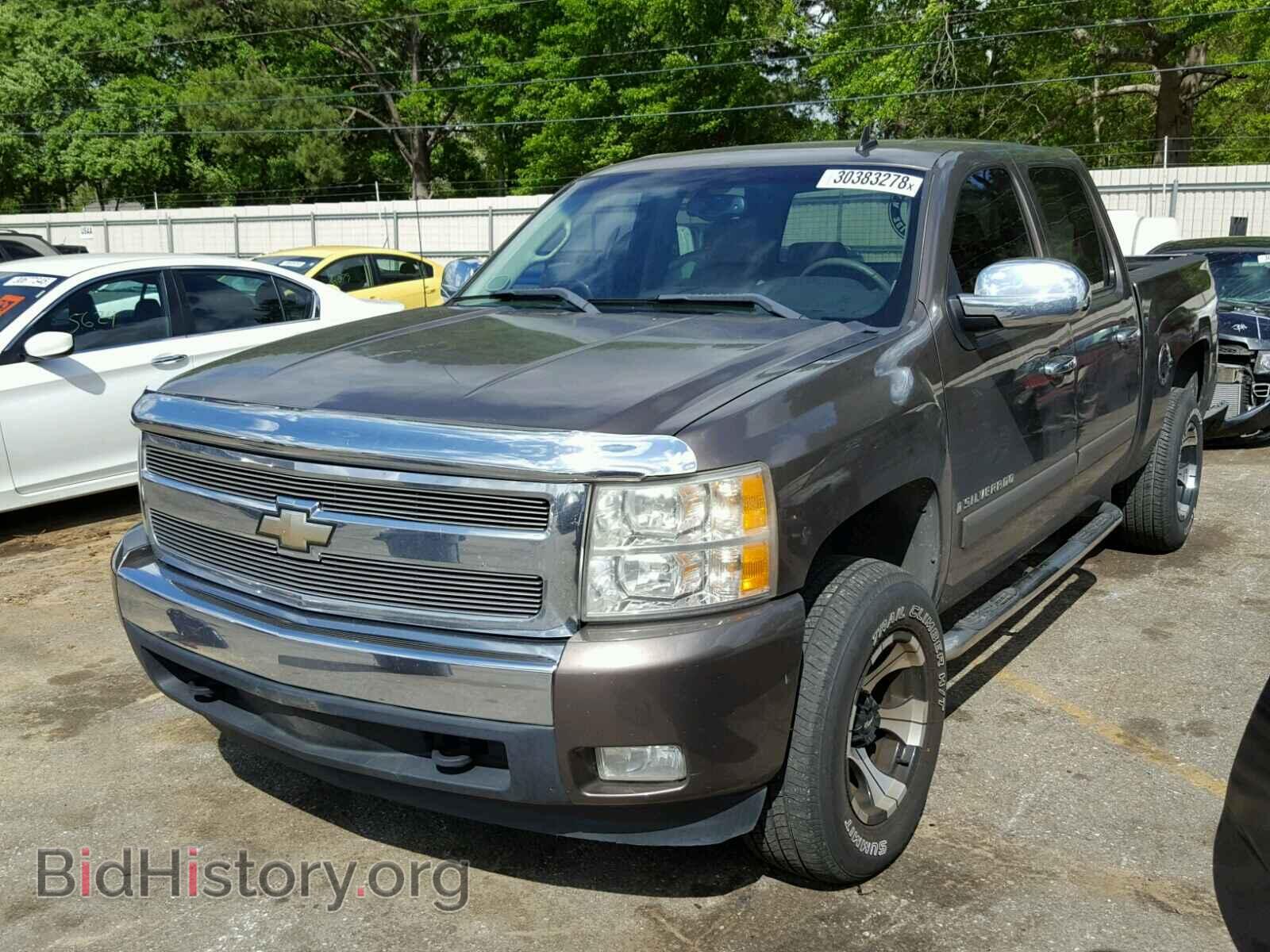 2007 CHEVROLET SILVERADO - VIN: 2GCEC13C171628270 - Фото 2