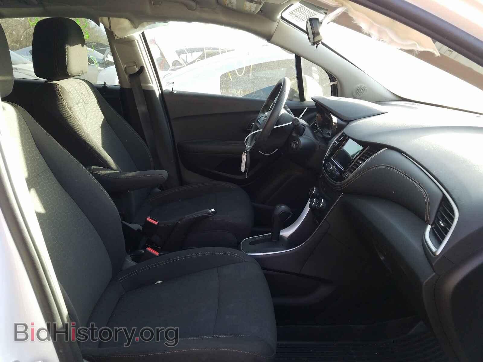 2019 CHEVROLET TRAX - VIN: 3GNCJKSB3KL152176 - Фото 5