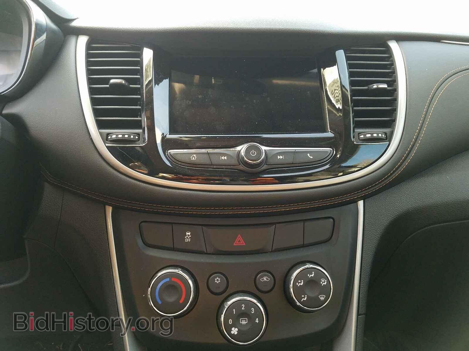 2019 CHEVROLET TRAX - VIN: 3GNCJKSB3KL152176 - Фото 9