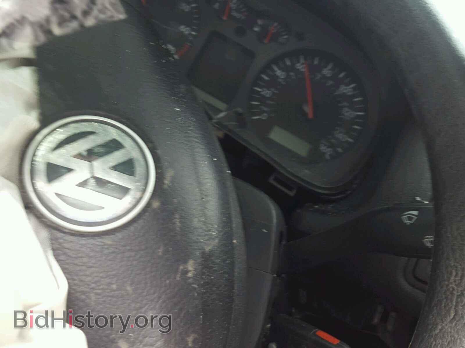 2004 VOLKSWAGEN GOLF - VIN: 9BWGL61J644005577 - Photo 8