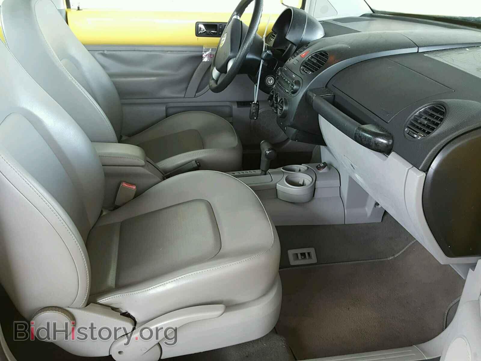 2004 VOLKSWAGEN BEETLE - VIN: 3VWCD31C84M413540 - Фото 5