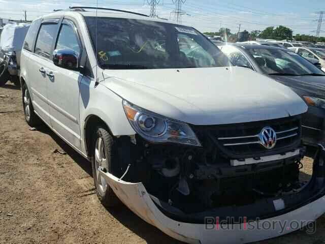 Photo 2V4RW6DX5AR189273 - VOLKSWAGEN ROUTAN 2010