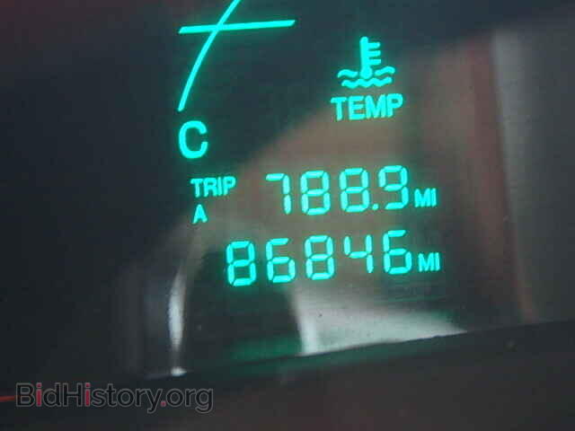 2002 CADILLAC DEVILLE - VIN: 1G6KD54Y42U114785 - Фото 8