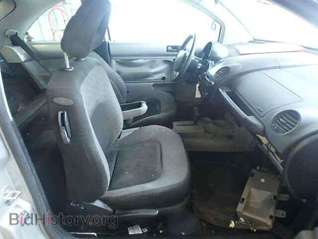 2000 VOLKSWAGEN BEETLE - VIN: 3VWCD21C2YM482613 - Фото 5