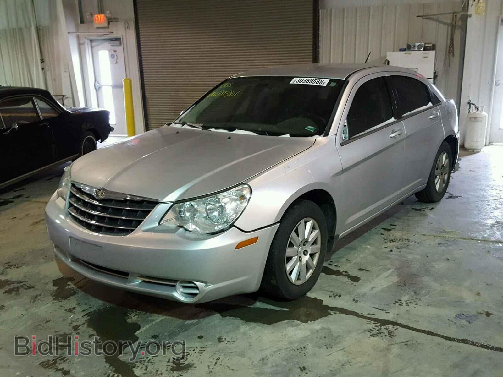 2010 CHRYSLER SEBRING - VIN: 1C3CC4FB4AN211361 - Фото 2