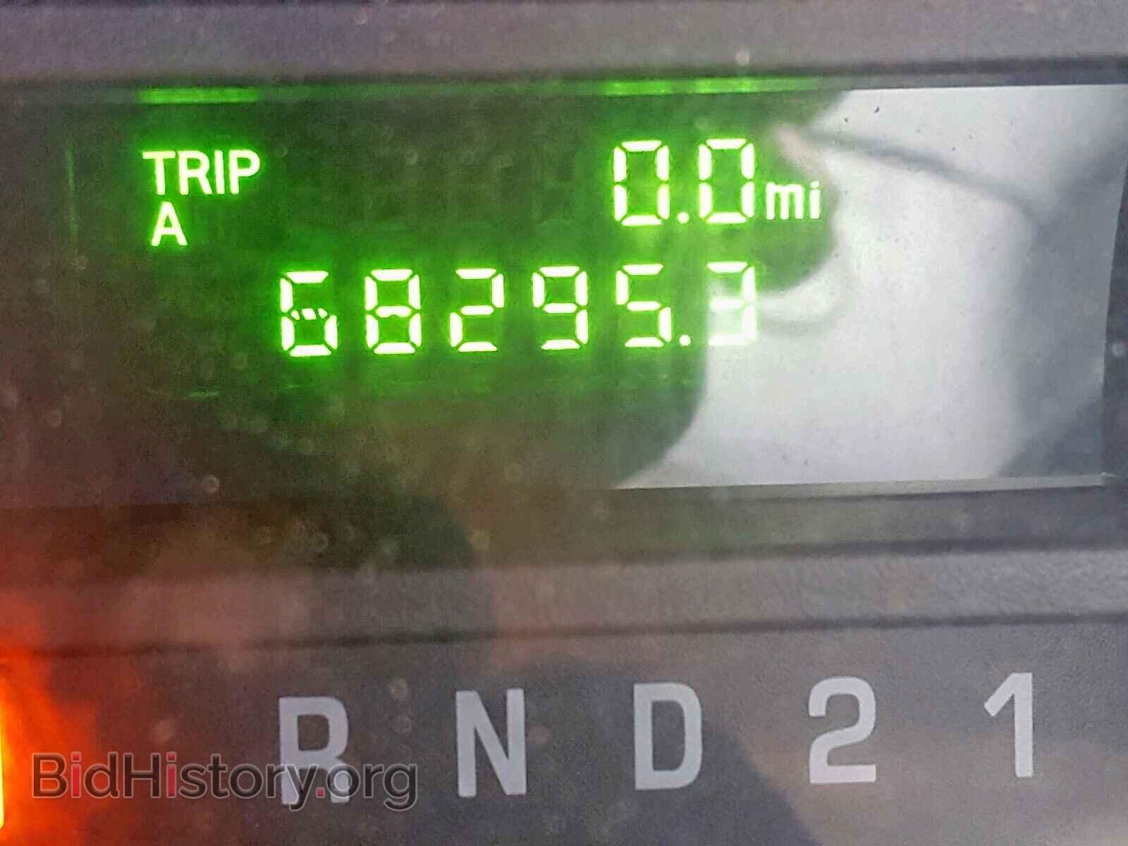 2011 FORD ECONOLINE - VIN: 1FTNE2EL2BDB09822 - Photo 8