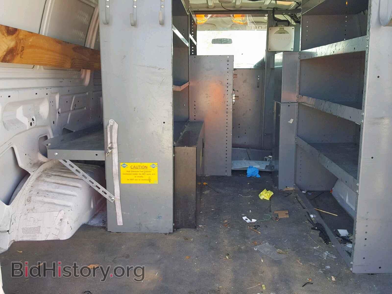 2010 FORD ECONOLINE - VIN: 1FTNE2EL8ADA60351 - Фото 6