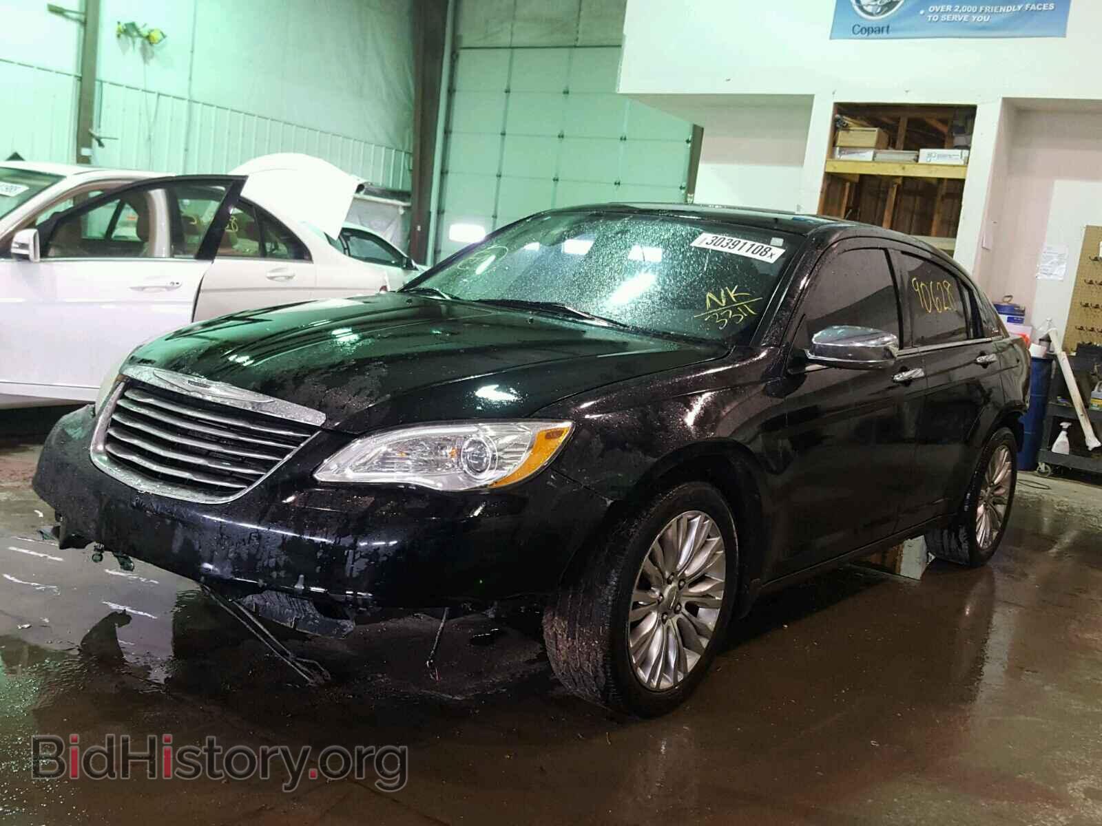 2011 CHRYSLER 200 - VIN: 1C3BC2FB5BN583311 - Photo 2