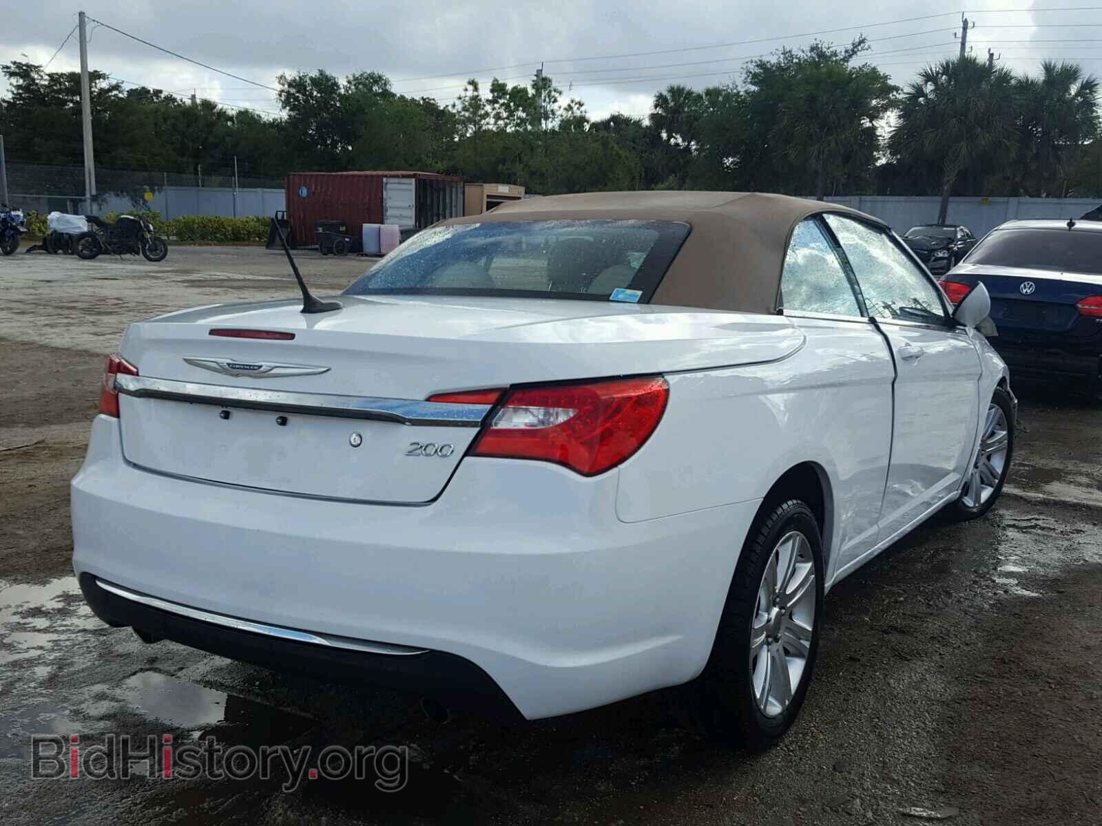 2012 CHRYSLER 200 - VIN: 1C3BCBEG2CN254175 - Photo 4