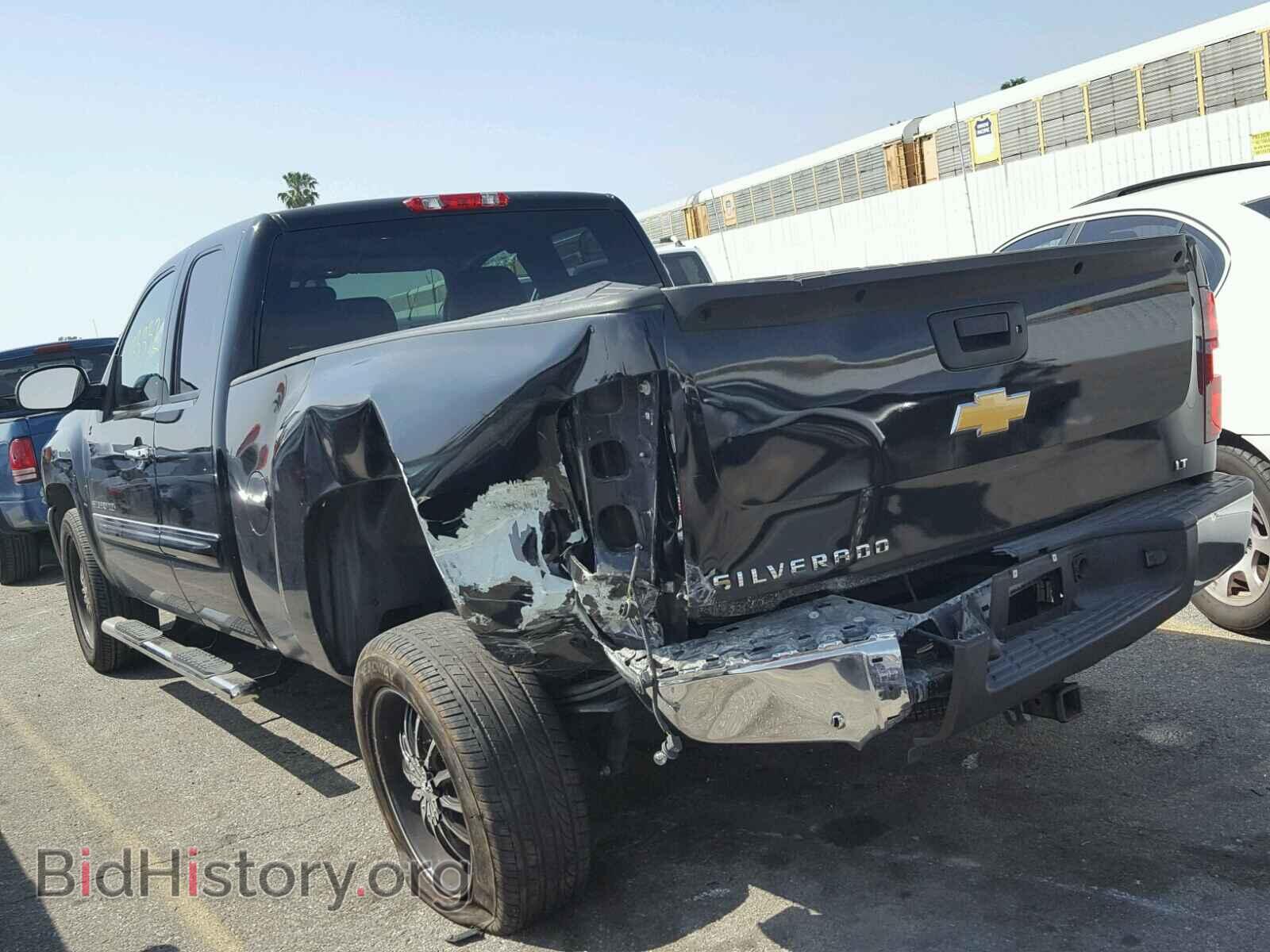 2013 CHEVROLET SILVERADO - VIN: 1GCRCSE06DZ143040 - Фото 3