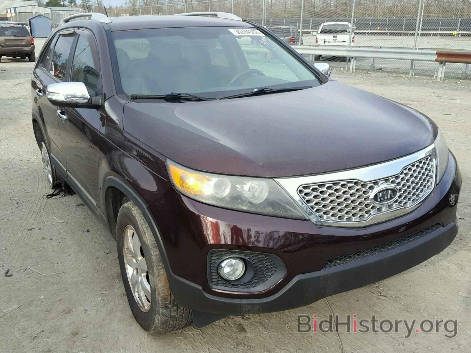 Photo 5XYKT3A12BG120095 - KIA SORENTO 2011