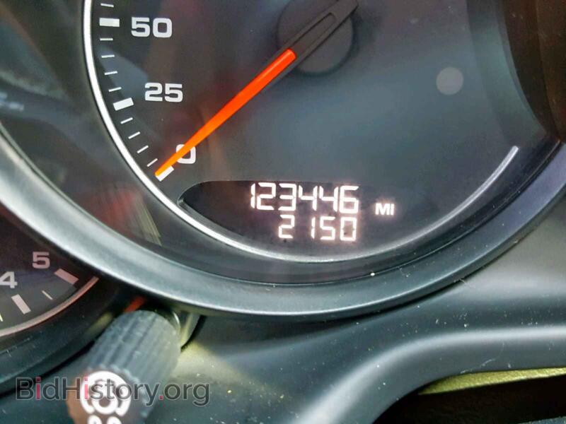 2011 Porsche PANAMERA (VIN WP0AA2A77BL014326) — photo 8 of 10