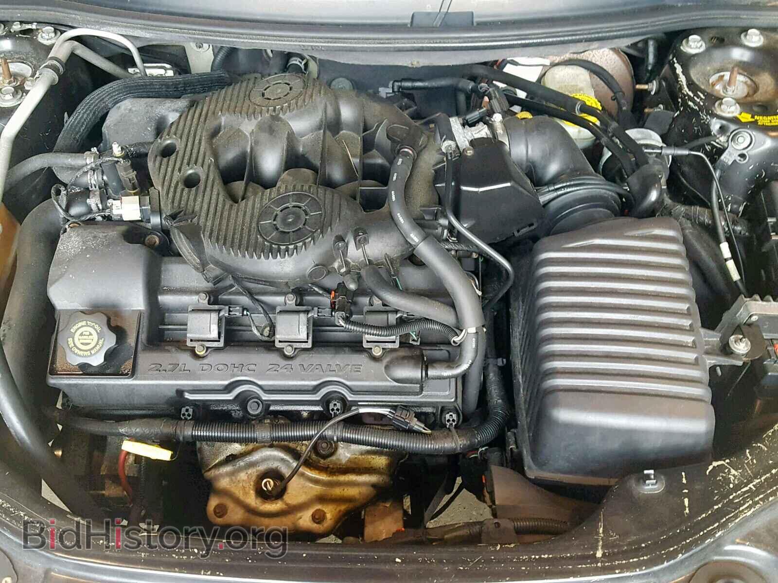 2004 CHRYSLER SEBRING - VIN: 1C3EL75R64N228577 - Фото 7