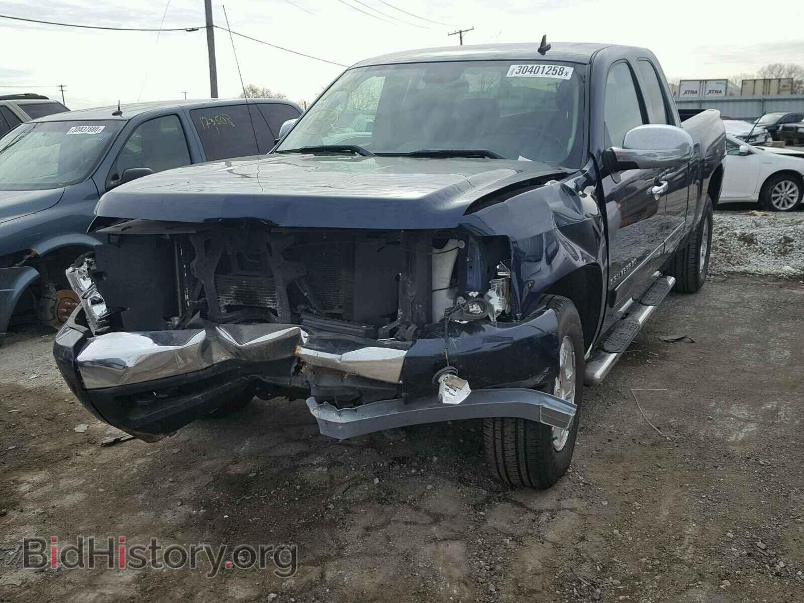 2007 CHEVROLET SILVERADO - VIN: 2GCEC19J971728722 - Фото 2