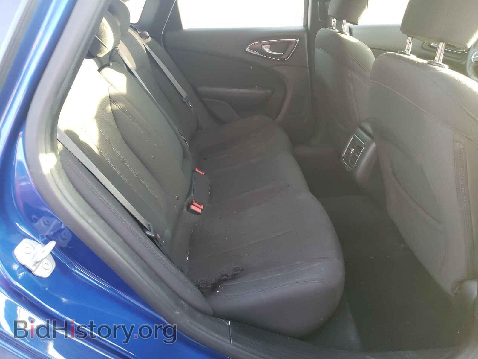 2016 CHRYSLER 200 - VIN: 1C3CCCAB4GN149664 - Фото 6