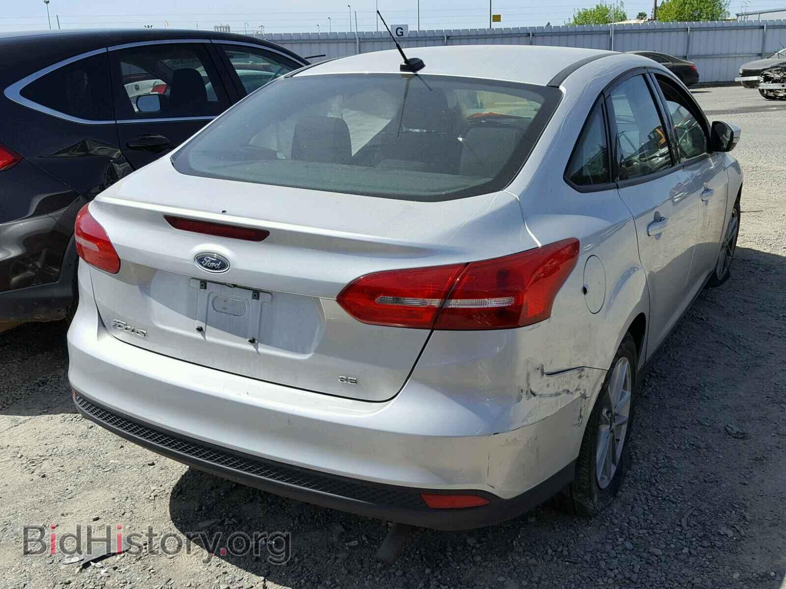 2016 FORD FOCUS - VIN: 1FADP3F20GL271503 - Photo 4
