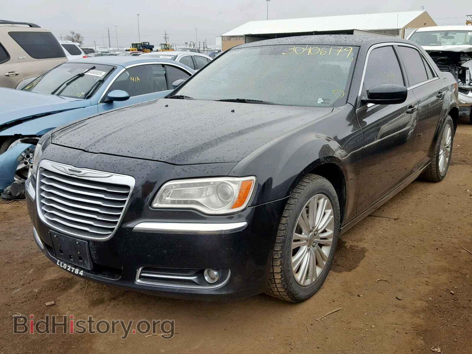 2013 CHRYSLER 300 - VIN: 2C3CCARG3DH581087 - Фото 2