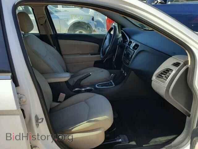 2011 CHRYSLER 200 - VIN: 1C3BC4FG2BN547468 - Фото 5