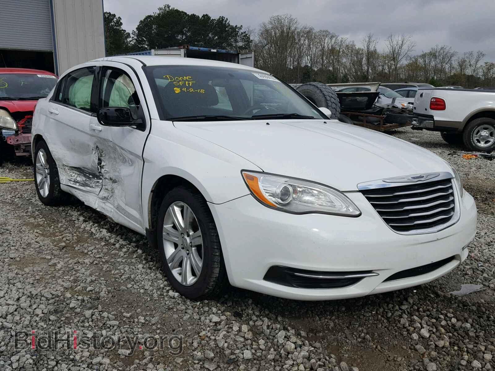 Photo 1C3CCBAB2DN705766 - CHRYSLER 200 2013