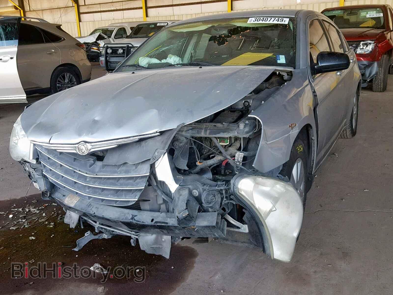2010 CHRYSLER SEBRING - VIN: 1C3CC4FB2AN213223 - Фото 2