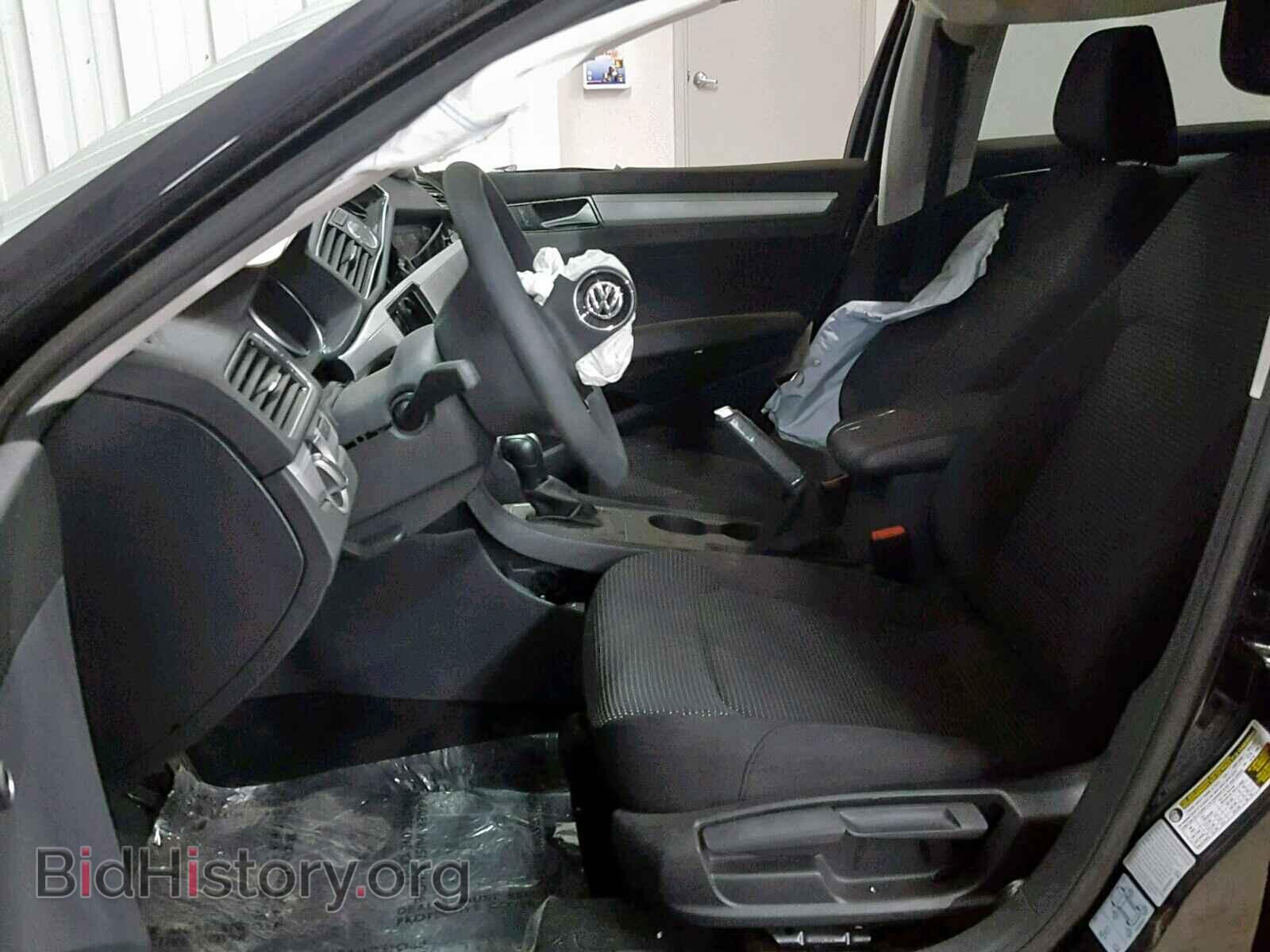 2017 VOLKSWAGEN PASSAT - VIN: 1VWAT7A32HC064478 - Фото 5