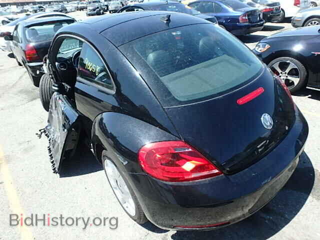 2012 VOLKSWAGEN BEETLE - VIN: 3VWJP7AT2CM638590 - Фото 3